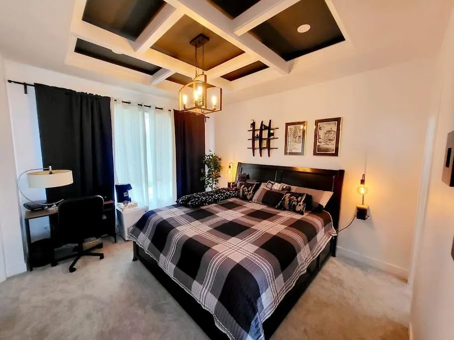 Welcome To Happy Place Where Cozy Comfort Meets Exquisite Luxury Edmonton